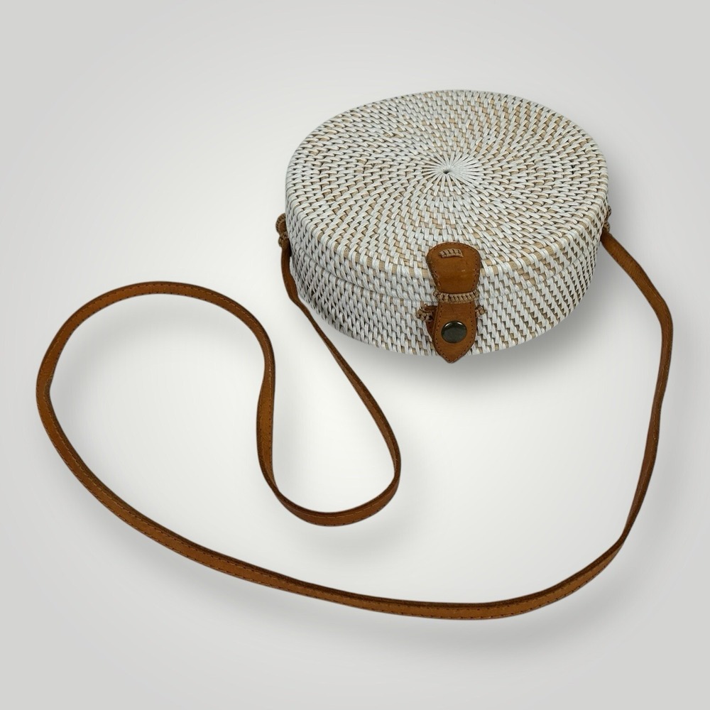 Straw Studios Bali Circle Crossbody Bag Hand‎ Woven Straw Leather Strap Boho